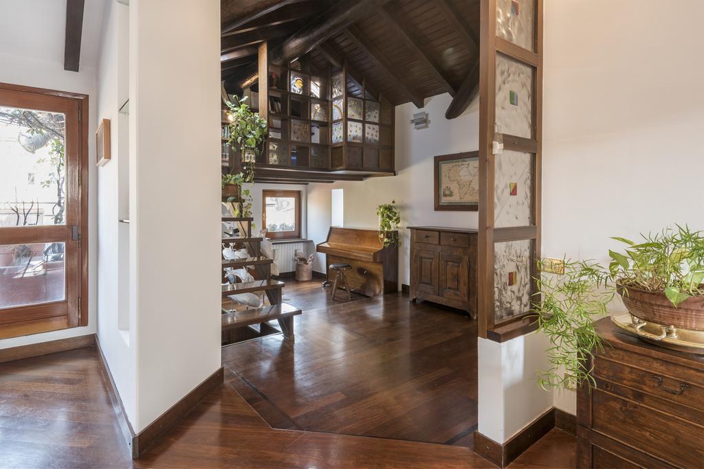 Porta Ticinese - Rentclass Mansarda Appartement